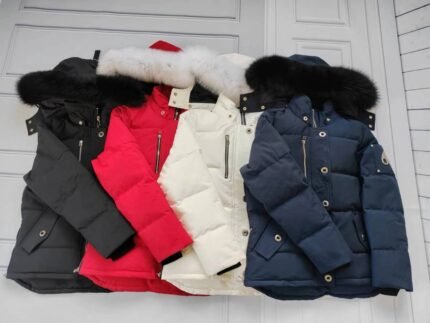 Moose Knuckles 05 Woman’s SHEARLING TRIM PARKA