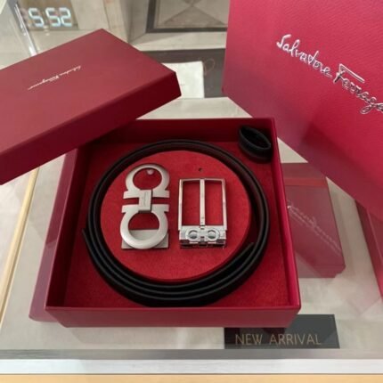 Wallets and belts deposit